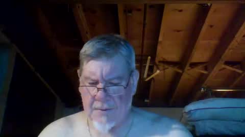 Snapshot of mrblade666 chatting on June 9, 10:54 pm mrblade666 online show from June 9, 10:54 pm