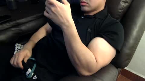 Snapshot of mrbree chatting on June 12, 5:23 pm Mr Bree online show from June 12, 5:23 pm