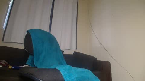 Snapshot of mrbrown_strong chatting on May 15, 3:19 pm mr brown online show from May 15, 3:19 pm