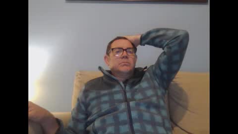 Mrcaruso online show from November 28, 7:00 am