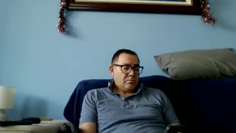 Mrcaruso online show from December 19, 11:17 am