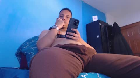 Snapshot of mrchrisdaniel chatting on December 15, 8:46 pm Christtofer online show from December 15, 8:46 pm