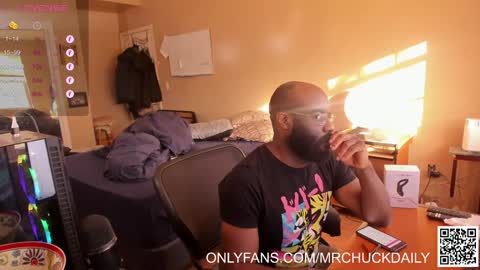 Chuck Daily online show from December 14, 7:36 pm