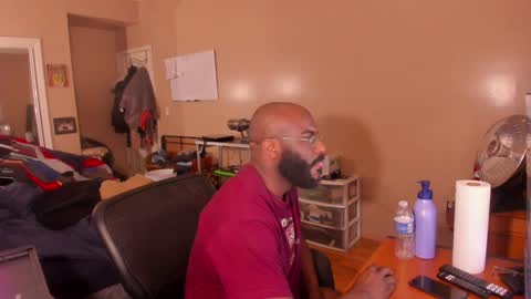 Chuck Daily online show from January 8, 5:16 am