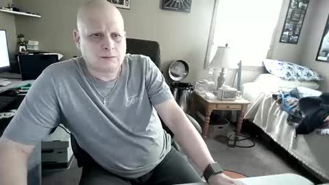 Snapshot of mrclean_55 chatting on February 9, 5:39 pm MrClean55 online show from February 9, 5:39 pm
