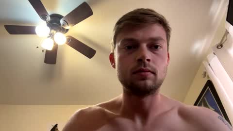 mrcoolguy68 online show from December 22, 9:20 pm