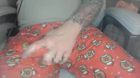 Snapshot of mrcraig40 chatting on February 15, 6:32 am mrcraig40 online show from February 15, 6:32 am
