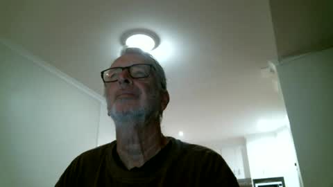 Snapshot of mrcreek1531 chatting on June 16, 11:24 am mrcreek1531 online show from June 16, 11:24 am