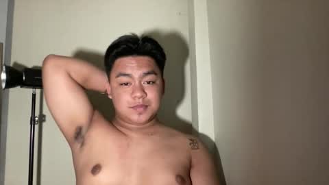 Snapshot of mrdesirexxx chatting on May 30, 2:14 pm MrDesireexxx online show from May 30, 2:14 pm
