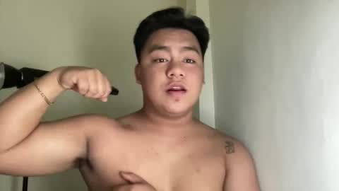 Snapshot of mrdesirexxx chatting on May 31, 7:59 pm MrDesireexxx online show from May 31, 7:59 pm