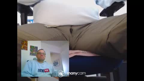 MrJohnsen1975 online show from April 26, 11:41 am