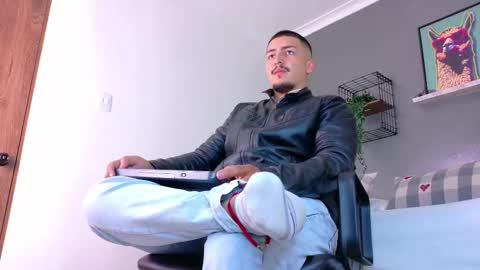 Mr Fox online show from March 8, 4:33 pm