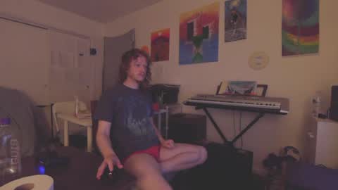 Snapshot of mrgoldtouch chatting on June 23, 7:17 am Ian online show from June 23, 7:17 am