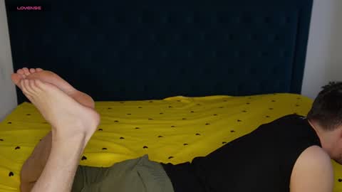 Snapshot of mrgreeneyes01 chatting on February 8, 11:55 am juan luis online show from February 8, 11:55 am