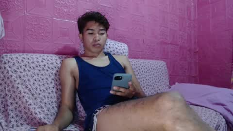 Snapshot of mrheartthief chatting on July 19, 7:39 pm mrheartthief online show from July 19, 7:39 pm