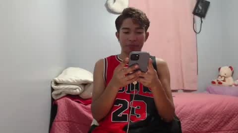 Snapshot of mrheartthief chatting on July 26, 12:56 pm mrheartthief online show from July 26, 12:56 pm