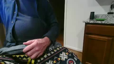 Snapshot of mrjackstraw469 chatting on March 9, 6:28 am mrjackstraw469 online show from March 9, 6:28 am