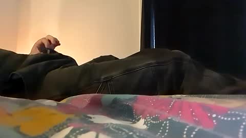 Snapshot of mrjambonsec chatting on February 10, 12:29 pm mrjambonsec online show from February 10, 12:29 pm