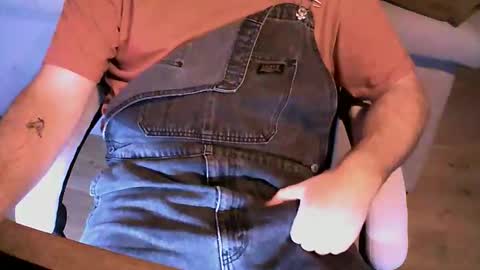 Snapshot of mrjambonsec chatting on January 9, 8:39 am mrjambonsec online show from January 9, 8:39 am