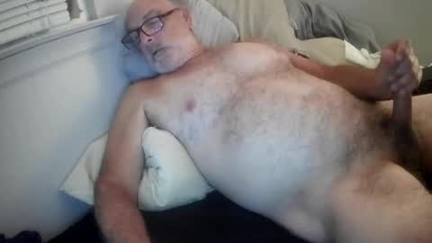 Snapshot of mrjames59 chatting on September 28, 8:09 am mrjames59 online show from September 28, 8:09 am