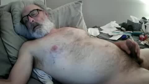 Snapshot of mrjames59 chatting on February 16, 5:36 am mrjames59 online show from February 16, 5:36 am