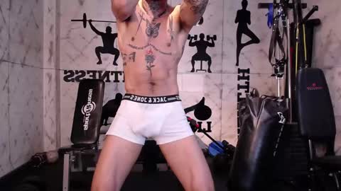 mrjustin_ online show from November 25, 8:36 am