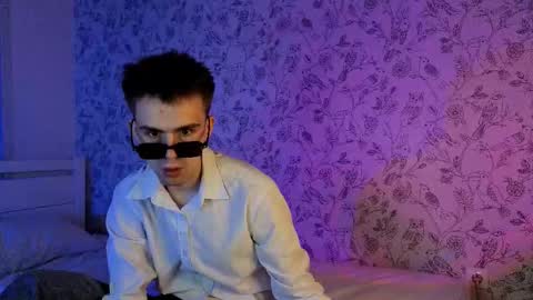 mrkallin online show from March 15, 4:13 pm