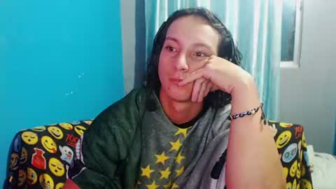 Snapshot of mrkingsaintx chatting on July 20, 10:18 am DEIVI online show from July 20, 10:18 am