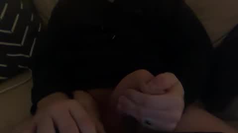 Snapshot of mrlatexlover chatting on April 16, 9:37 pm MrLatexLover online show from April 16, 9:37 pm