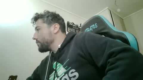 Snapshot of mrlilnice chatting on April 10, 3:06 pm mrlilnice online show from April 10, 3:06 pm