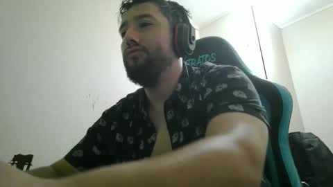 Snapshot of mrlilnice chatting on April 12, 5:34 am mrlilnice online show from April 12, 5:34 am