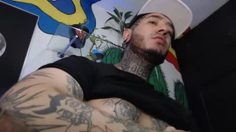 Snapshot of mrmanny__ chatting on February 27, 3:37 pm mrmanny__ online show from February 27, 3:37 pm