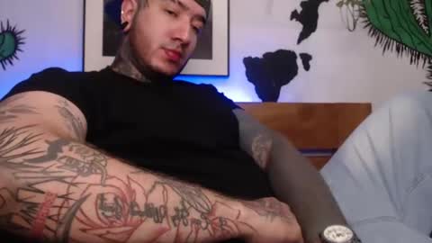 Snapshot of mrmanny__ chatting on October 27, 1:09 am mrmanny__ online show from October 27, 1:09 am