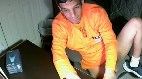 Snapshot of mrmarcxxcam chatting on October 6, 3:04 am MrMarc online show from October 6, 3:04 am