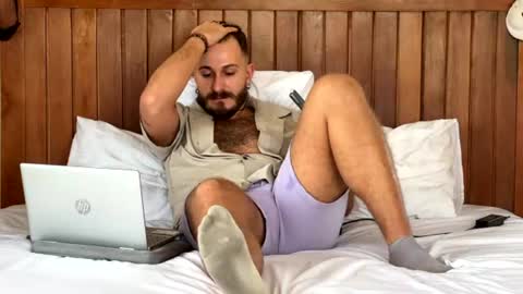 Snapshot of mrmaxiy chatting on July 3, 2:40 am Max online show from July 3, 2:40 am