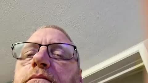 Snapshot of mrnmrsfucks4u chatting on July 21, 7:27 pm mrnmrsfucks4u online show from July 21, 7:27 pm
