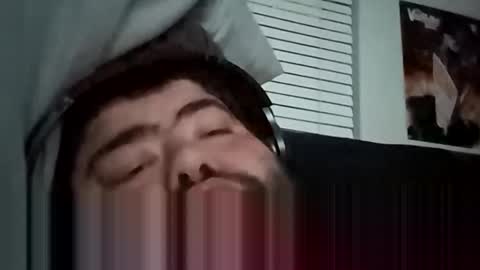 Snapshot of mrorange50187 chatting on November 18, 4:39 am mrorange50187 online show from November 18, 4:39 am