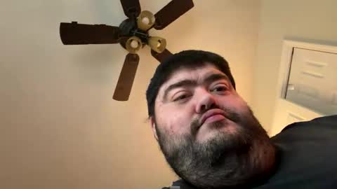 Snapshot of mrorange50187 chatting on February 11, 10:59 pm mrorange50187 online show from February 11, 10:59 pm