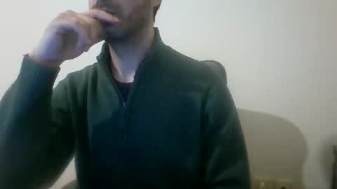 Snapshot of mrralph__90 chatting on February 21, 12:16 am Mrralph online show from February 21, 12:16 am