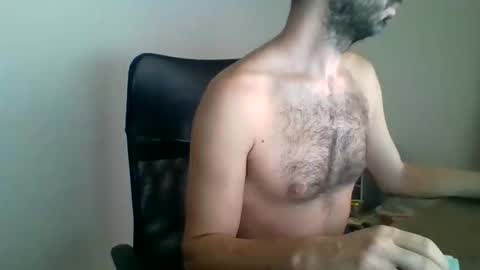 Snapshot of mrralph__90 chatting on November 19, 7:30 am Mrralph online show from November 19, 7:30 am