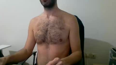 Snapshot of mrralph__90 chatting on December 2, 10:16 pm Mrralph online show from December 2, 10:16 pm