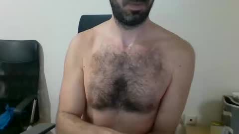 Snapshot of mrralph__90 chatting on February 8, 3:26 pm Mrralph online show from February 8, 3:26 pm