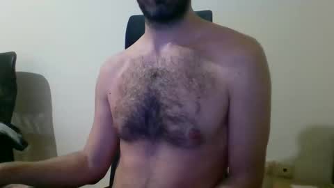 Snapshot of mrralph__90 chatting on March 1, 8:55 pm Mrralph online show from March 1, 8:55 pm
