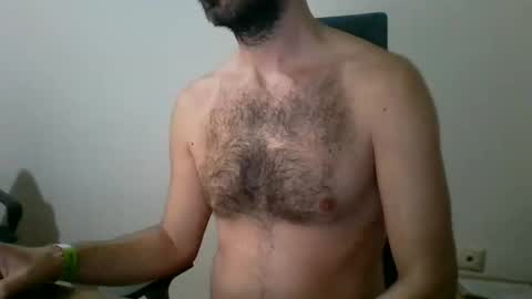 Snapshot of mrralph__90 chatting on March 8, 1:36 am Mrralph online show from March 8, 1:36 am