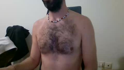 Snapshot of mrralph__90 chatting on April 19, 6:10 pm Mrralph online show from April 19, 6:10 pm
