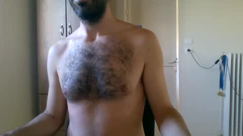 Snapshot of mrralph__90 chatting on May 13, 3:42 pm Mrralph online show from May 13, 3:42 pm
