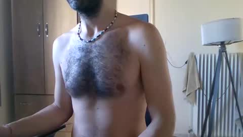 Snapshot of mrralph__90 chatting on May 27, 6:43 am Mrralph online show from May 27, 6:43 am