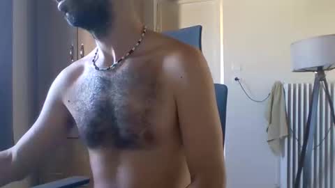 Snapshot of mrralph__90 chatting on May 28, 7:05 am Mrralph online show from May 28, 7:05 am