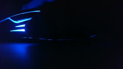 mrrodri_ online show from September 14, 11:59 pm