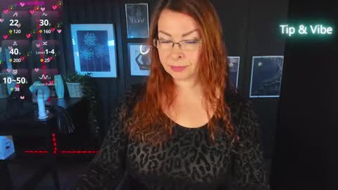 Snapshot of mrs_ingrid chatting on February 14, 7:28 am Ingrid online show from February 14, 7:28 am